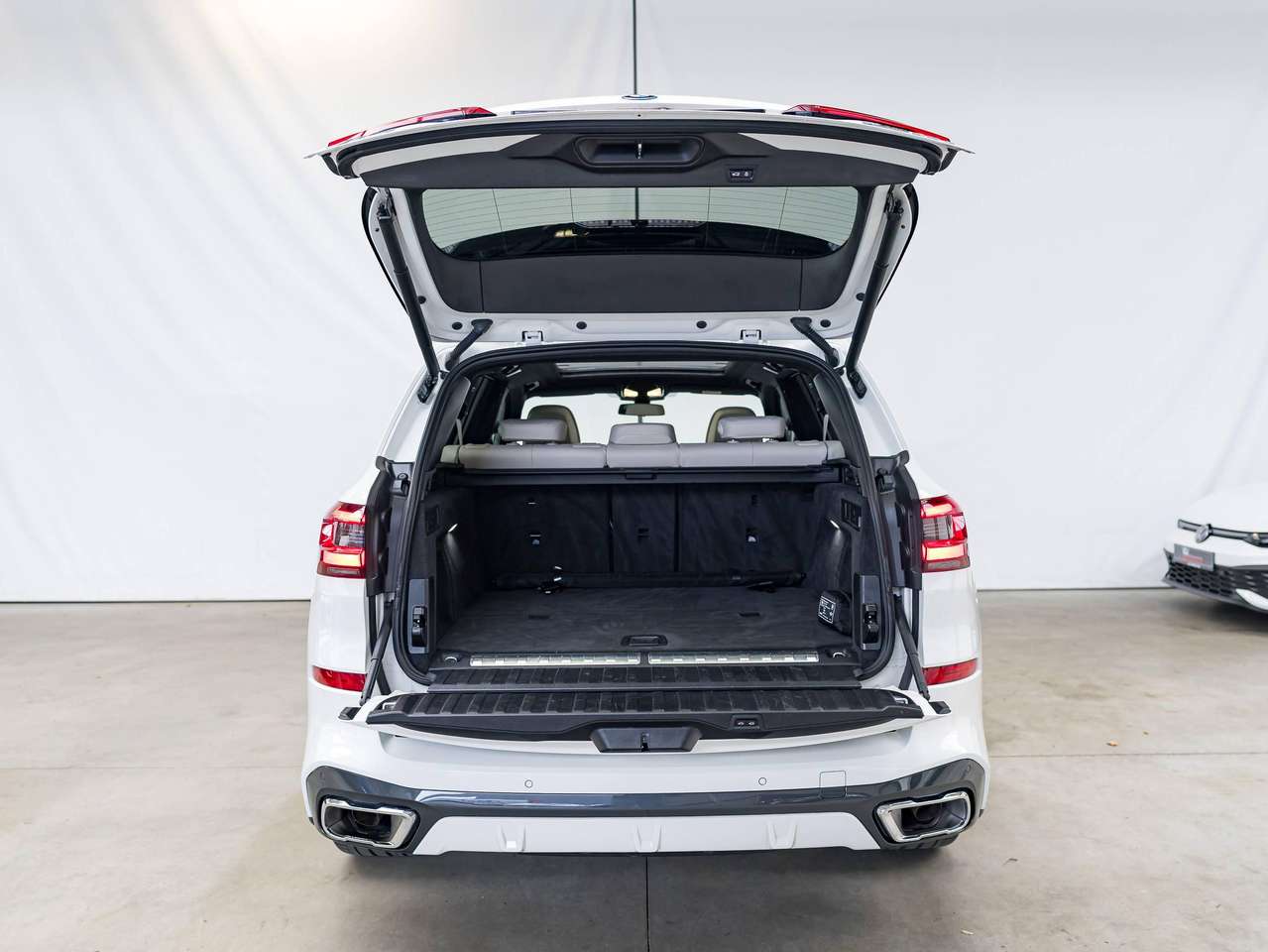 BMW X5 |360°|LASERLIGHTS|MASSAGE||ZETELVERW.(v/a)|ZETELKOEL.|M-SPORT|GARANTIE| — foto 13 van 25