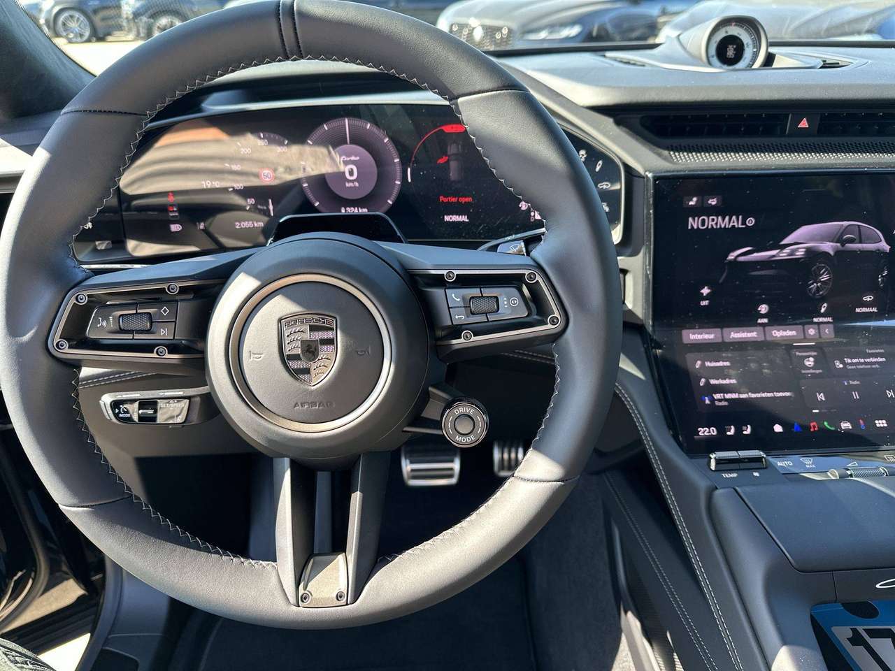 Porsche Cayenne TURBO ELECTRIC 22" Techno Head-UP Active Ride Full Full — foto 18 van 19