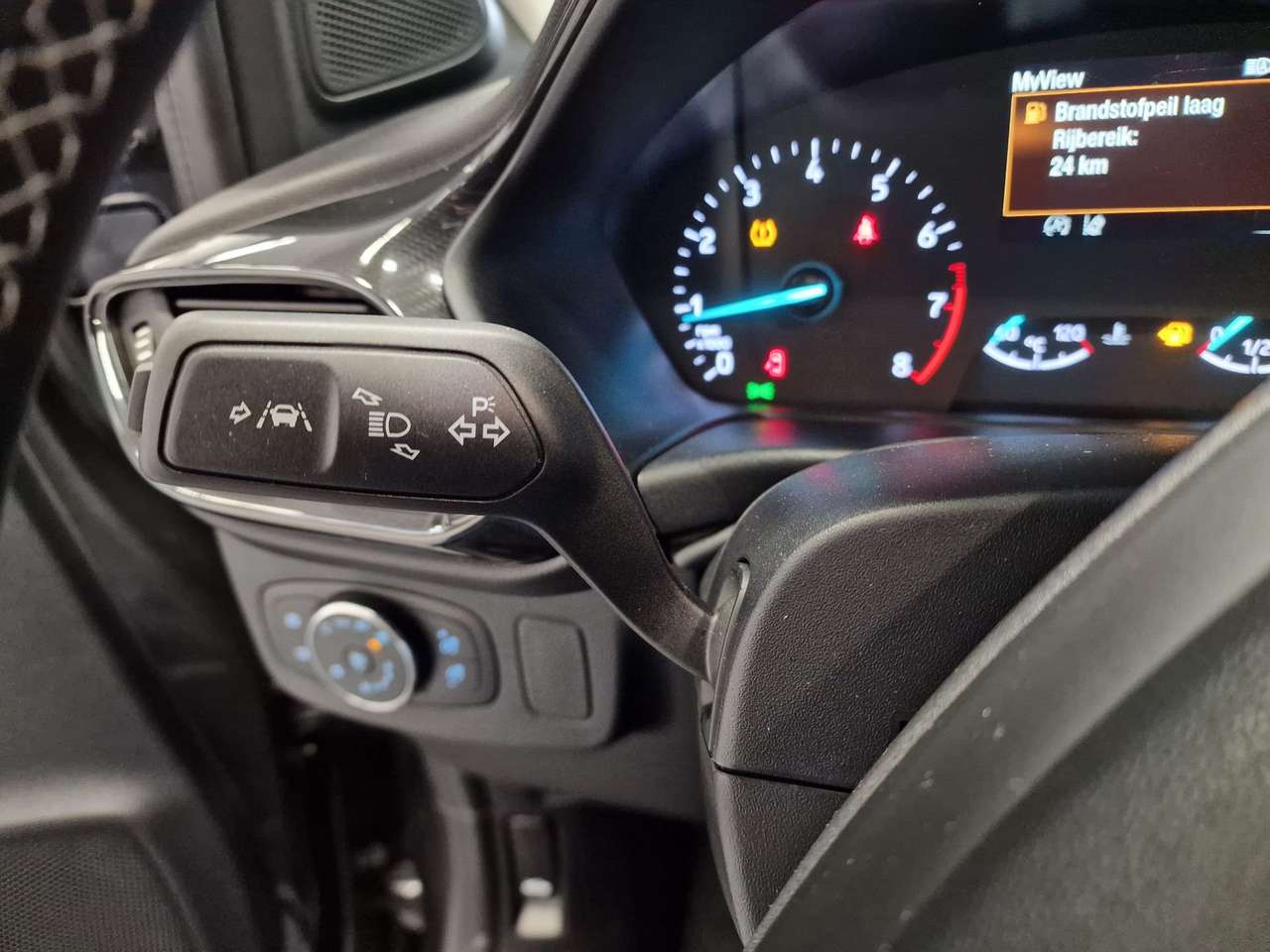 Ford Puma TITANIUM HYBRID BENZINE — foto 15 van 16