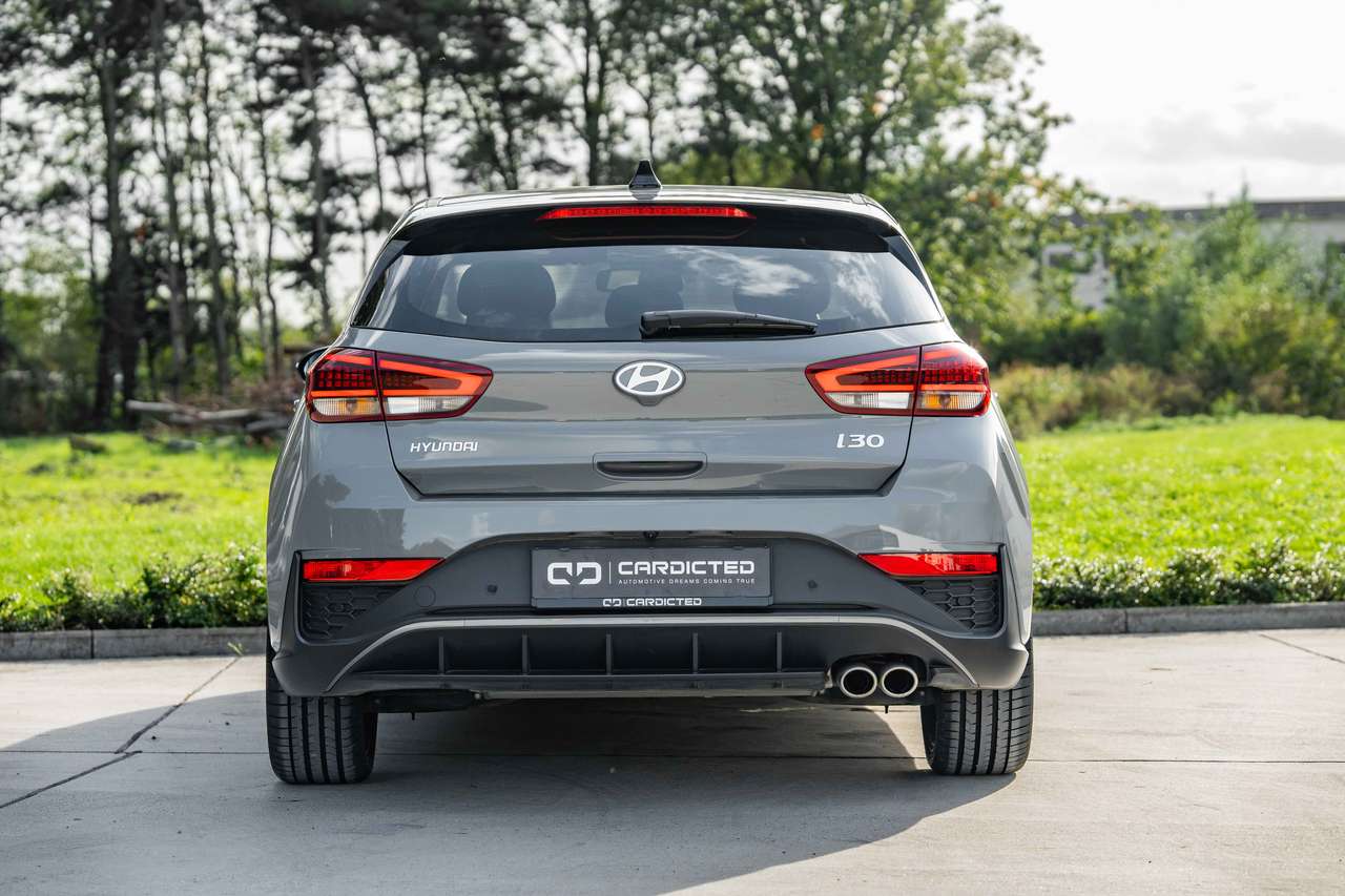 Hyundai i30 N-LINE*LED*ALCANTARA*CAMERA* — foto 10 van 25