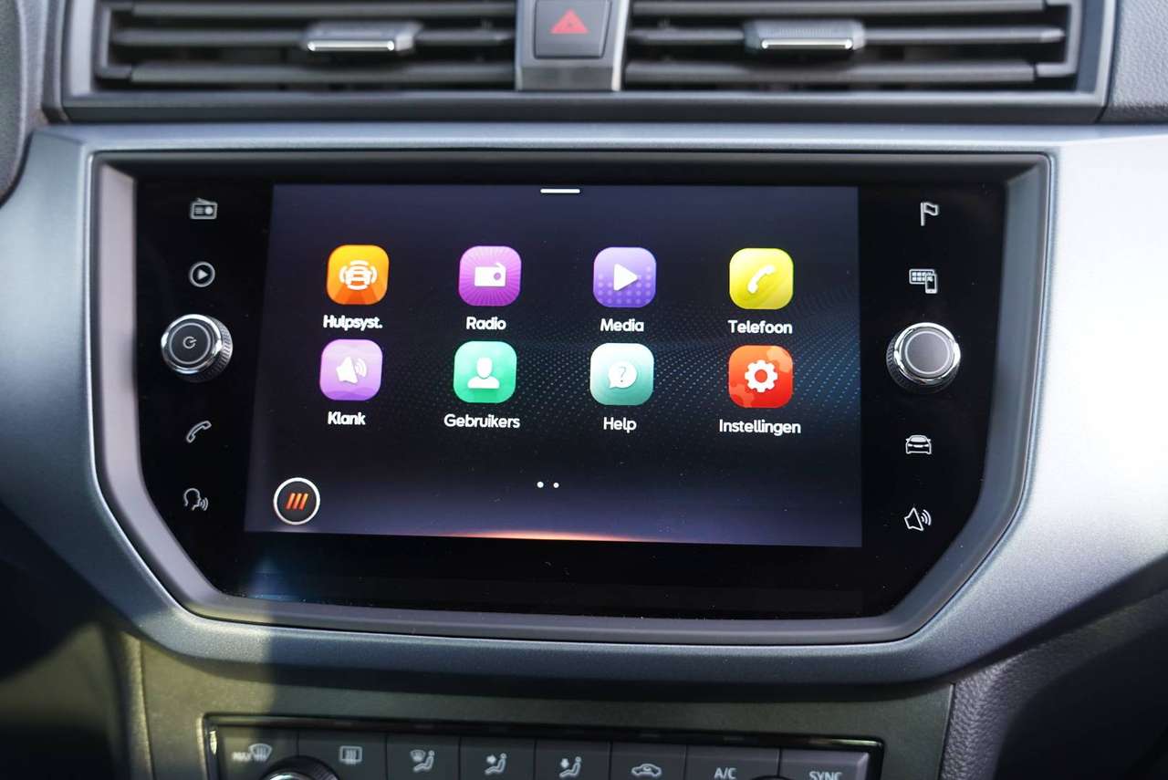 SEAT Arona Arona 1.6 CR TDI Style (EU6.2) — foto 17 van 25