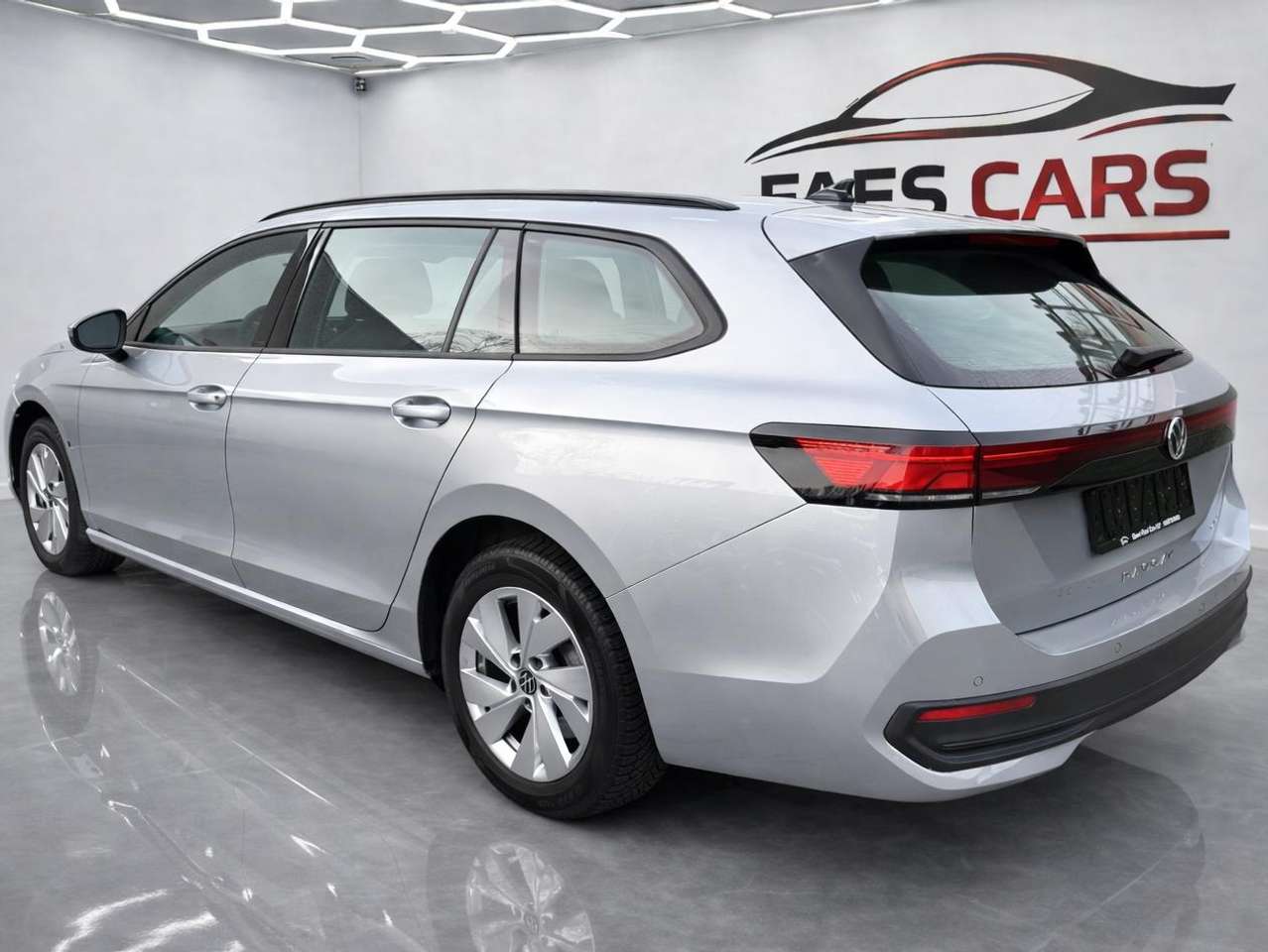 Volkswagen Passat Variant Passat Variant eHybrid 1.5 TSI Elegance Business Premium DSG — foto 2 van 11