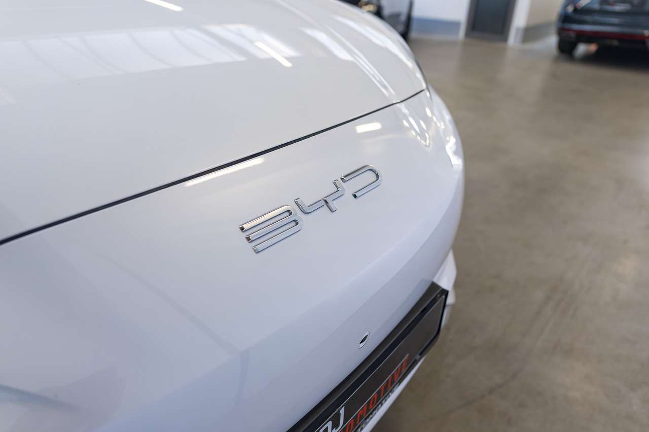 BYD Seal U ONMIDDELIJK LEVERBAAR!|BYD Seal U BOOST | pHEV | PANO | ACC | LA | 360° | — foto 9 van 25