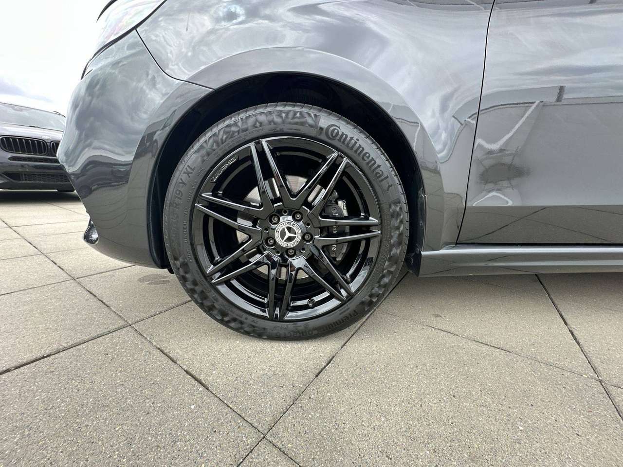 Mercedes-Benz V 220 D lichte vracht AMG Leder LED Trekh Nachtp — foto 8 van 14