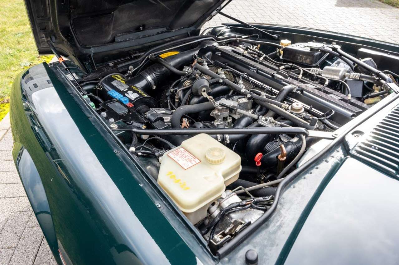 Jaguar XJS 4.0  Original Belgian car || 2 owners — foto 15 van 22