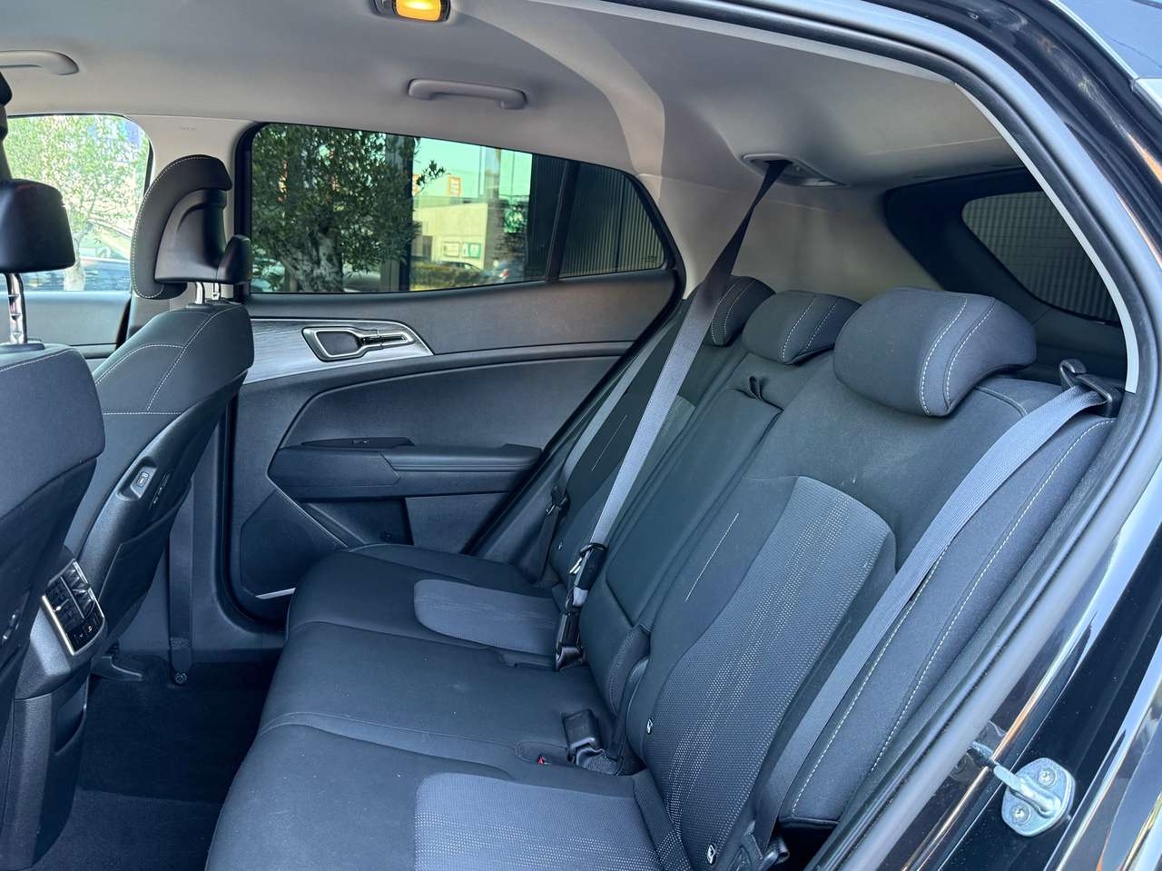 Kia Sportage 1.6 T-GDi MHEV Sport line — foto 11 van 21