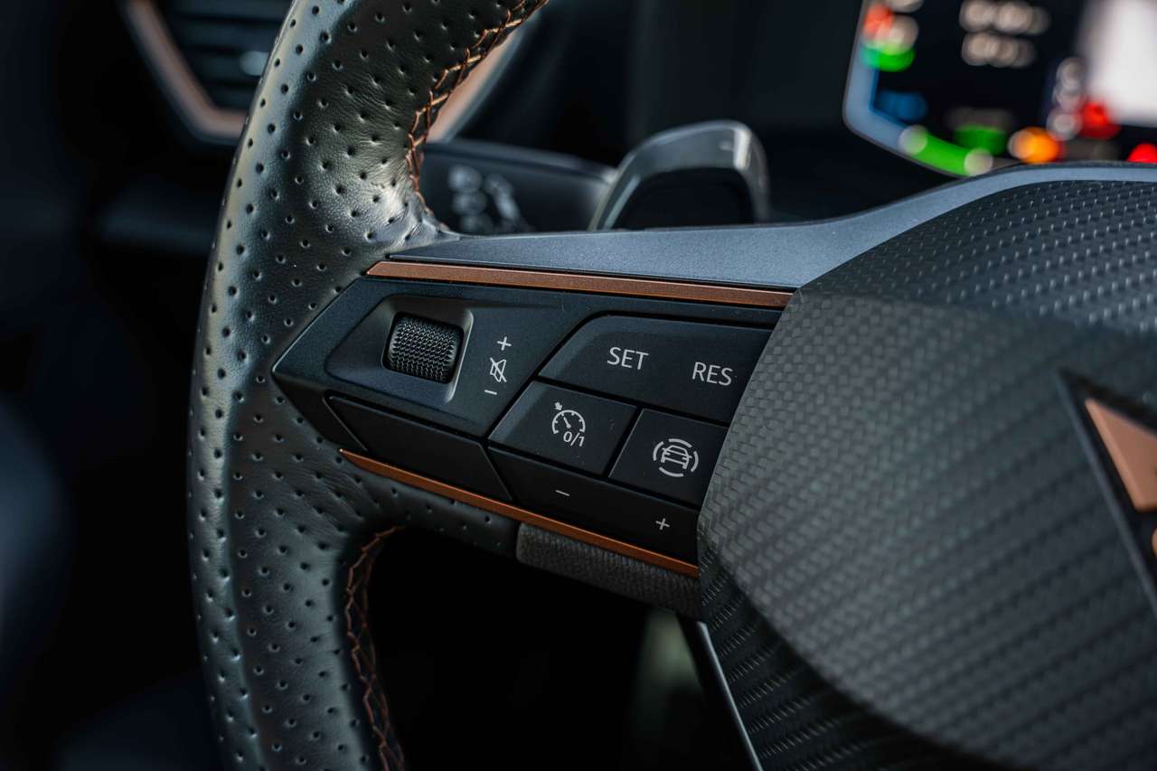CUPRA Leon Leon ST 1.5 eTSI PHEV Business  Edition DSG — foto 25 van 25