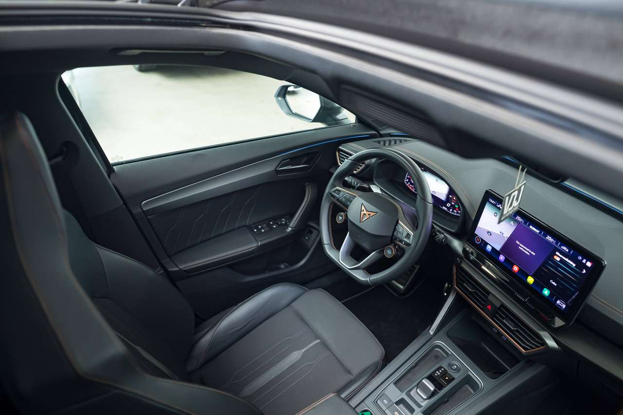 CUPRA Formentor VZ|4MOTION|GARANTIE|PANO|KEYLESS|SFEERVERL.|ZETELVERW.|ACC|LA| — foto 6 van 25
