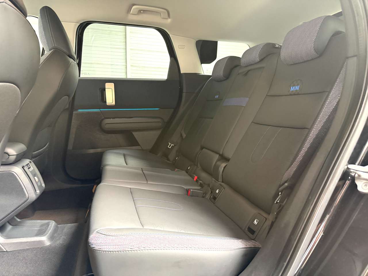 MINI Countryman C CAMERA*LED*CC*DAB*CARPLAY*PDC*BLIS*AC2Zone*KEYLESS — foto 16 van 25