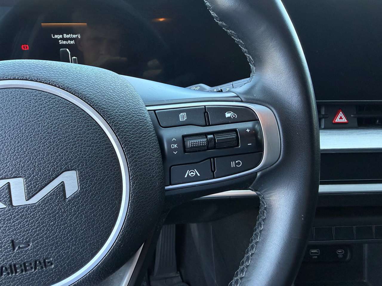 Kia Sportage 1.6 T-GDi MHEV Sport line — foto 13 van 21