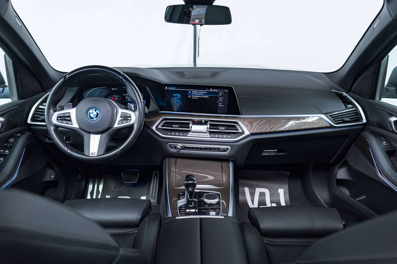 BMW X5 xDrive45e|M-SPORT|PANO|DISPLAY-KEY|HEAD-UP|ZETELVERW.|SFEERVERL.|ACC|LA|KEYLESS|GARANTIE — foto 17 van 25
