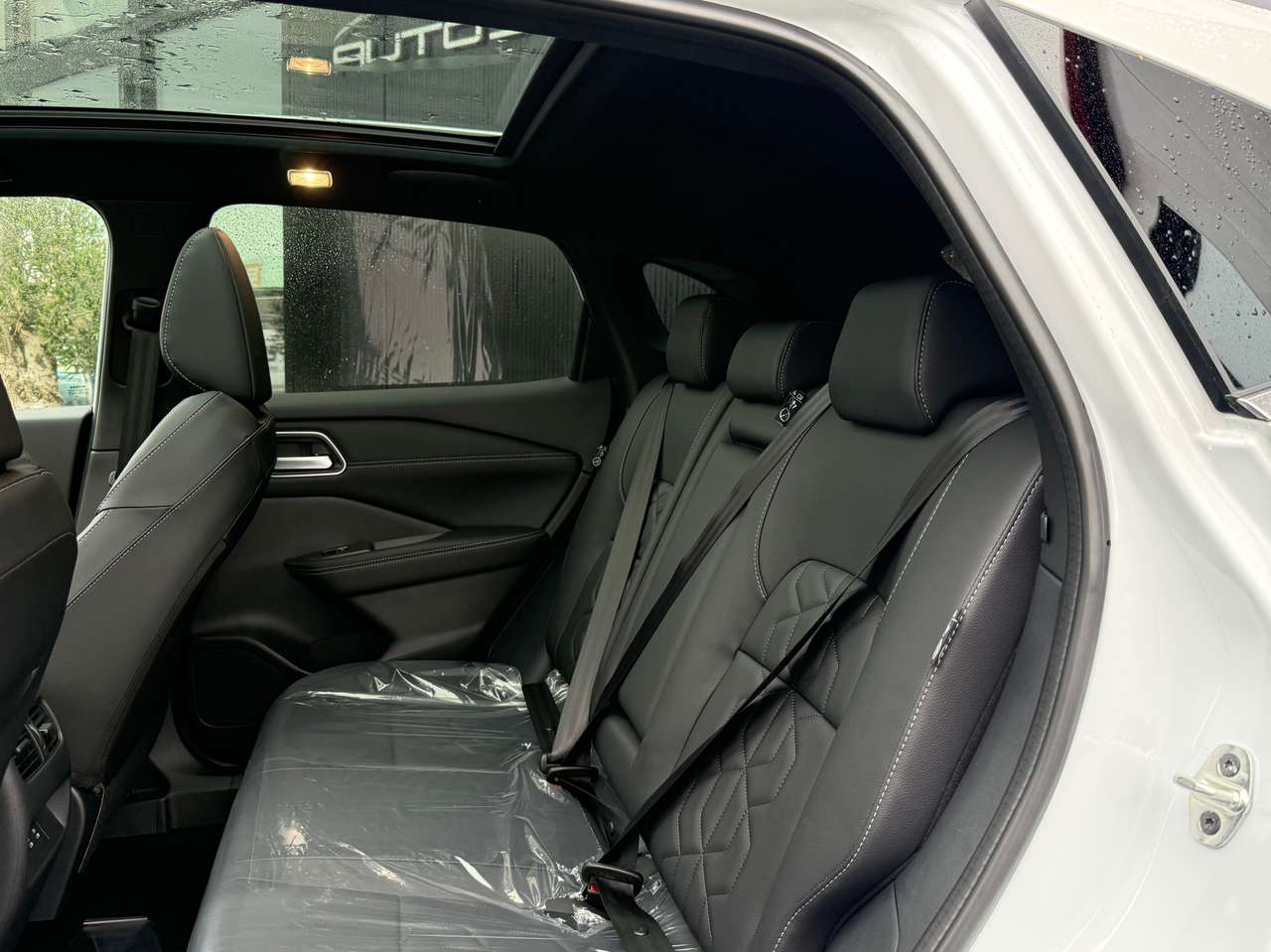 Nissan Qashqai 1.3 DIG-T MHEV Tekna Plus Xtronic Tekna Plus Xtronic — foto 11 van 22