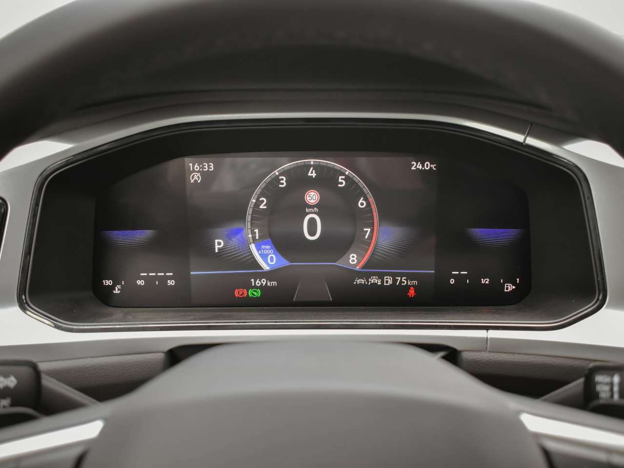 Volkswagen T-Roc T-Roc 1.5 TSI AUTOMAAT MET ZEER VEEL OPTIES — foto 12 van 25