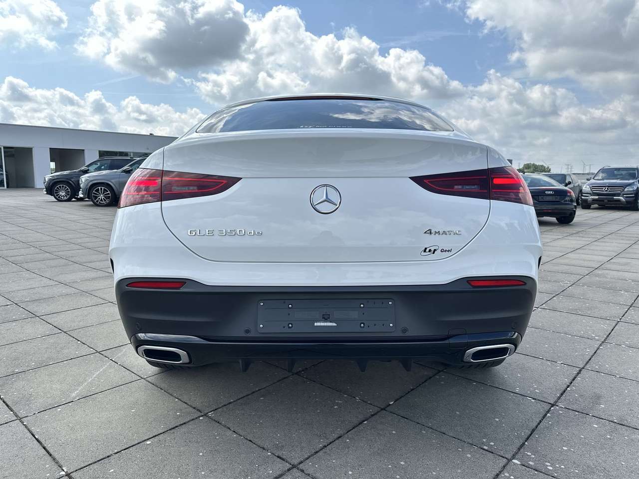 Mercedes-Benz GLE 350 de 4M/21"/19gr Co2/NAPPA/PREMIUM PAK/360 CAM/TREKH — foto 4 van 16