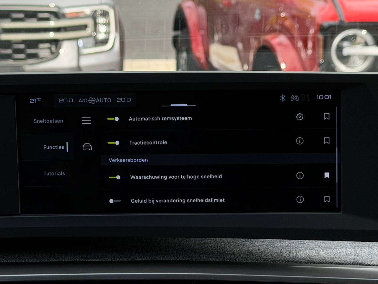 Peugeot 3008 MHEV ALLURE DISTRIBUTIEKETTING CAMERA KEYLESS CARPLAY — foto 12 van 15