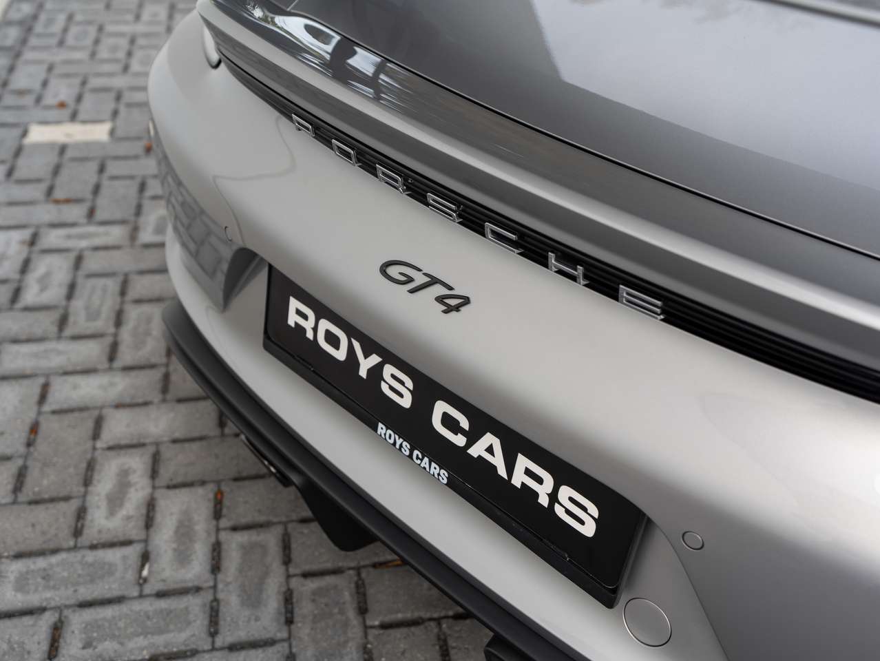 Porsche 718 Cayman GT4 4.0i PDK — foto 14 van 25