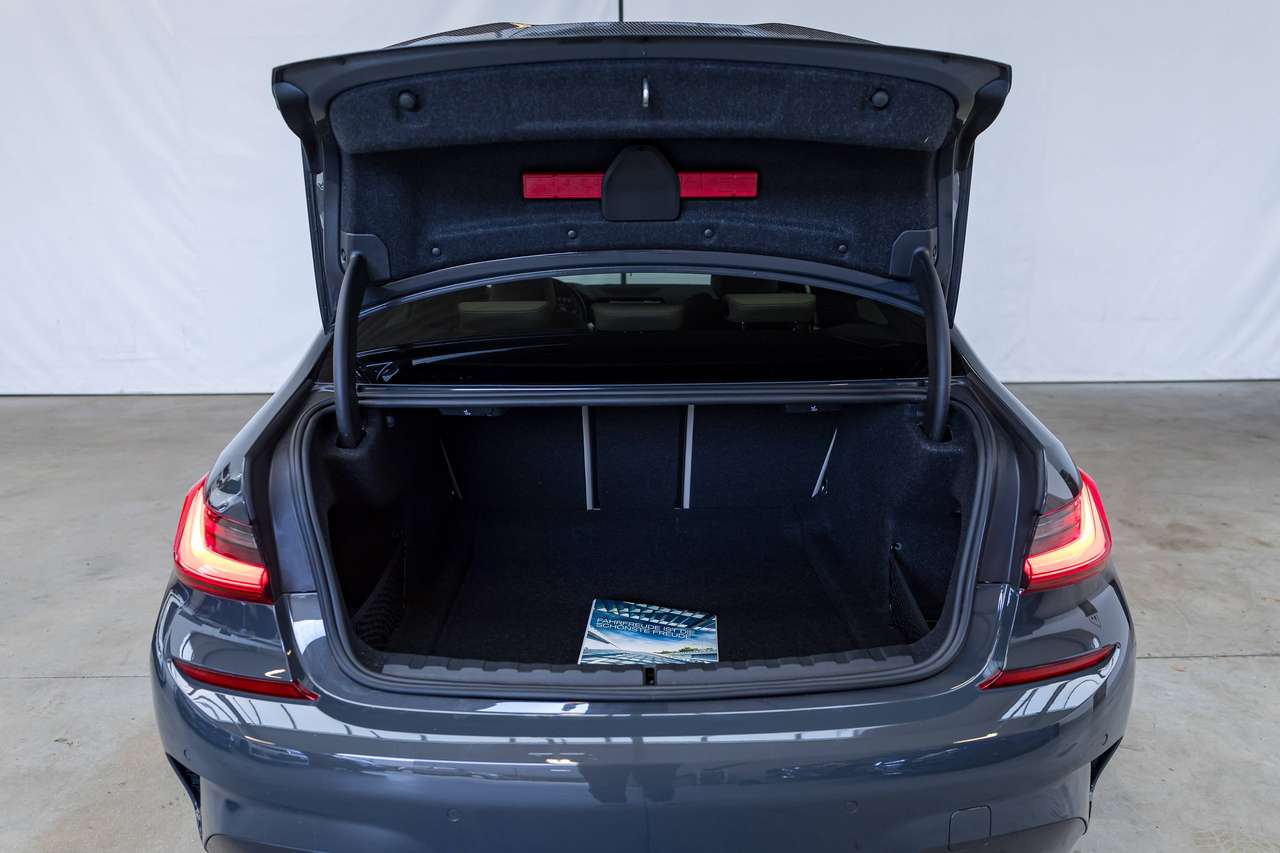 BMW 340 M340i|X-DRIVE|HEAD-UP|HARMAN-KARDON|KEYLESS|SFEERVERL.|ZETELVERW.|CC|LA|GARANTIE| — foto 14 van 25