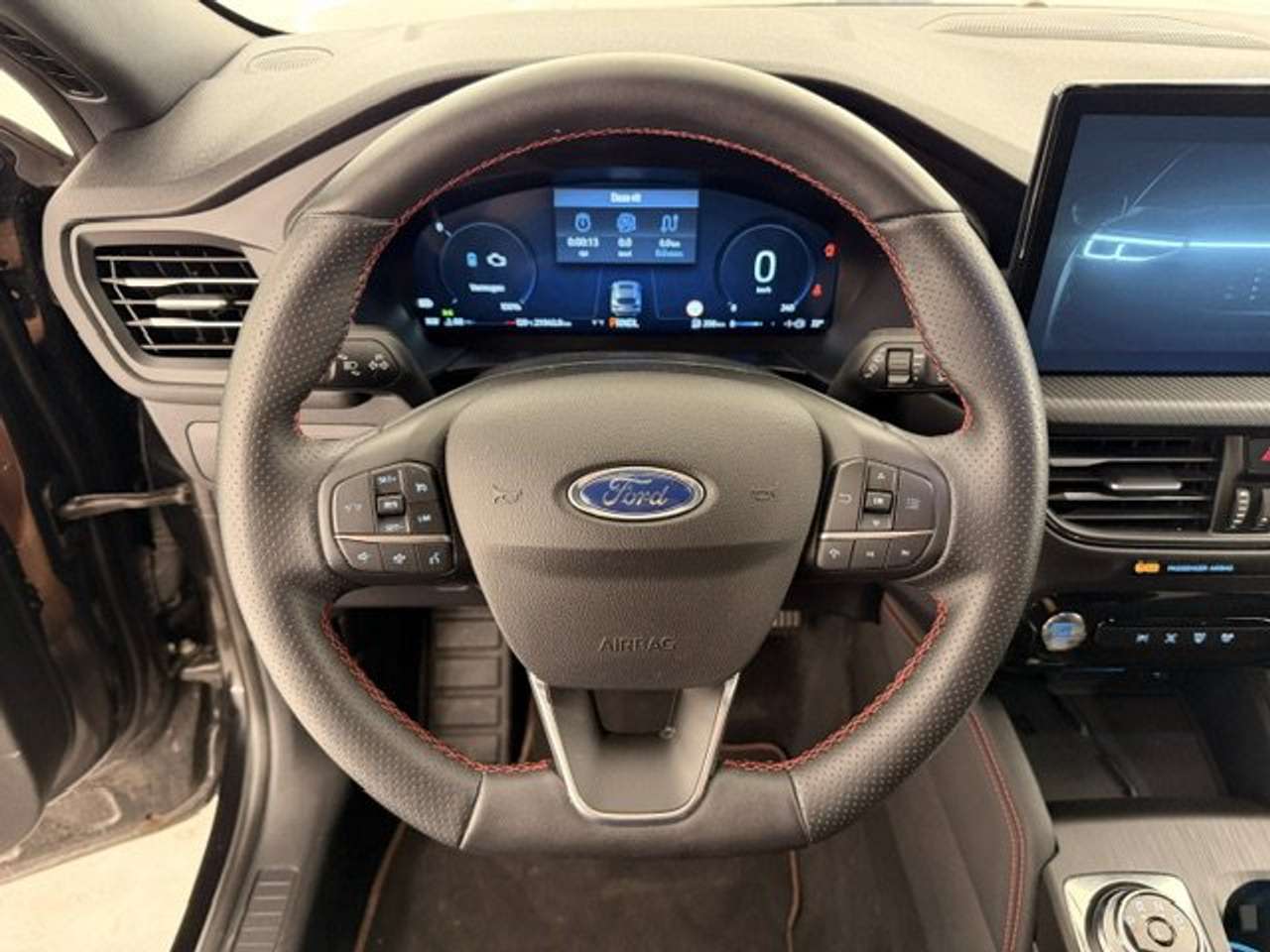Ford Kuga ST-LINE FULL  HYBRID BENZINE AUTOMAAT — foto 8 van 22