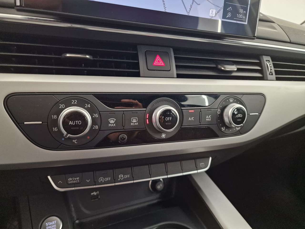 Audi A4 S-LINE HYBRID BENZINE AUTOMAAT 57000KM!!! — foto 16 van 16