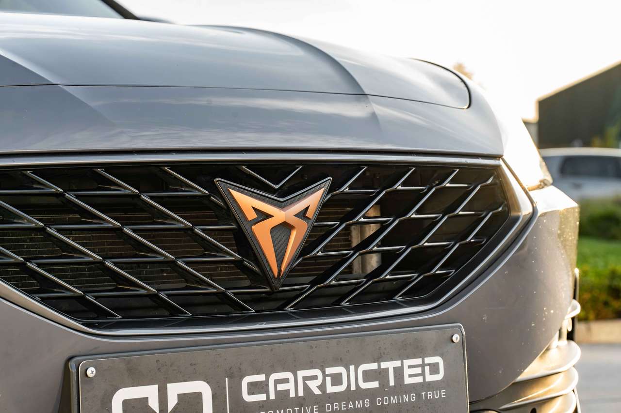 CUPRA Leon Leon ST 1.5 eTSI PHEV Business  Edition DSG — foto 2 van 25