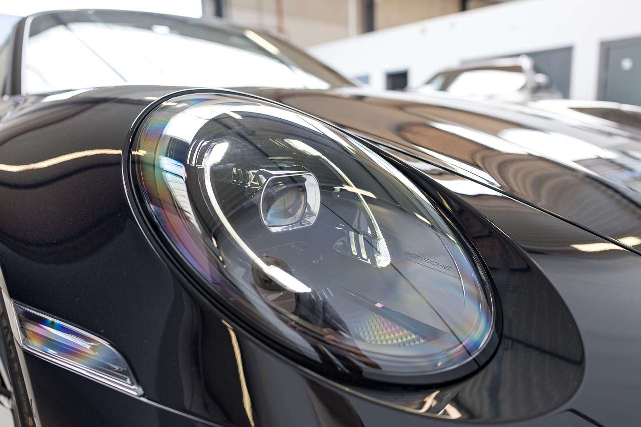 Porsche 992 911 TARGA 4S CABRIO|AWD|KEYLESS|BOSE-SOUND-SYSTEM|AMBIENT-LIGHT|HEATED-SEATS|ACC|LA|GARANTIE| — foto 12 van 25