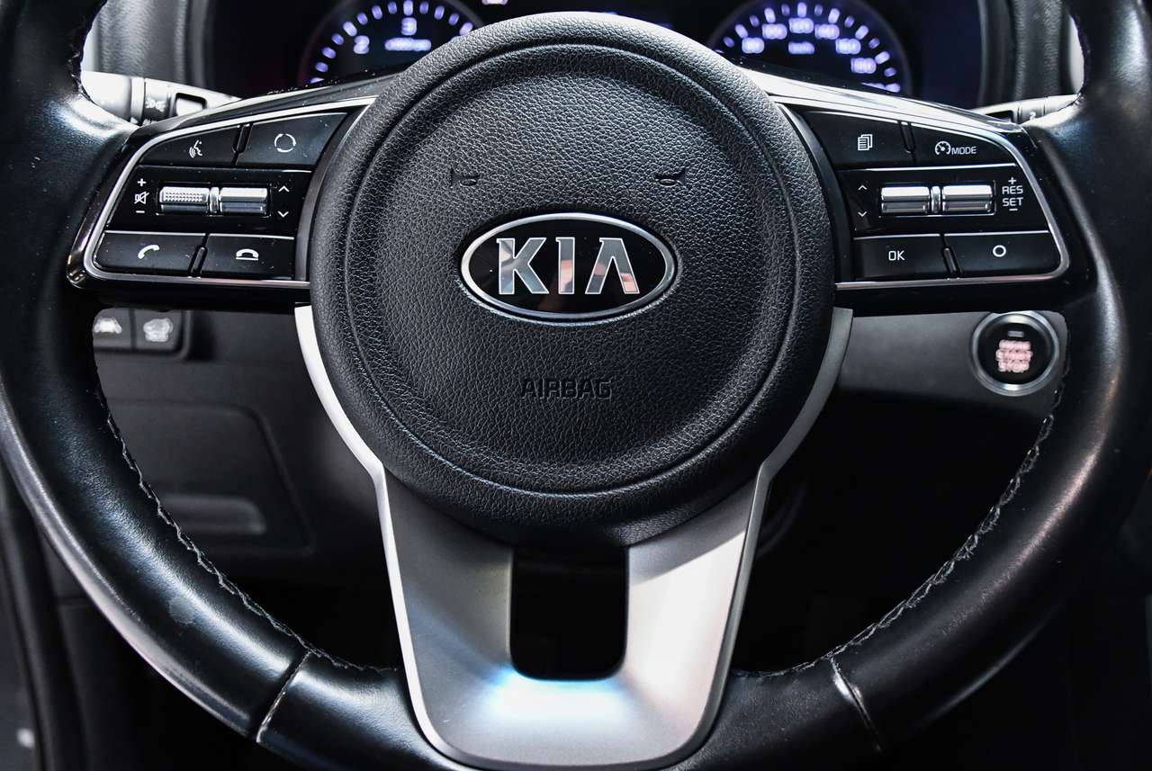 Kia Sportage Sportage 1.6 CRDi Black Edition - NAVI / CAMERA / PDC — foto 15 van 18