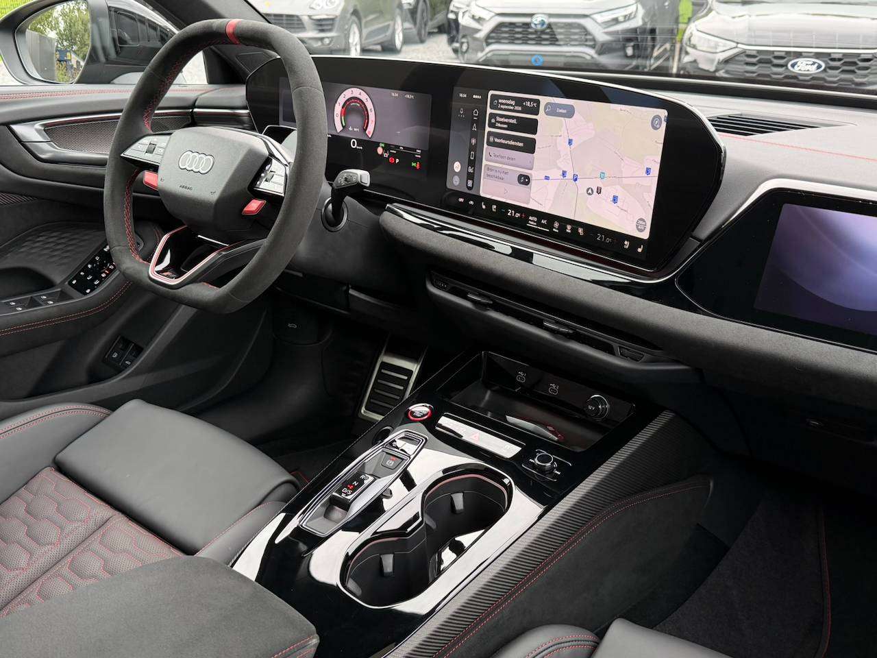 Audi RS5 AVANT BESCHIKBAAR TECH PRO SPORTPACK KERAMISCHE REMMEN PANORAMA GEKOELDE ZETELS MASSAGE B&O 360° CAM — foto 6 van 25