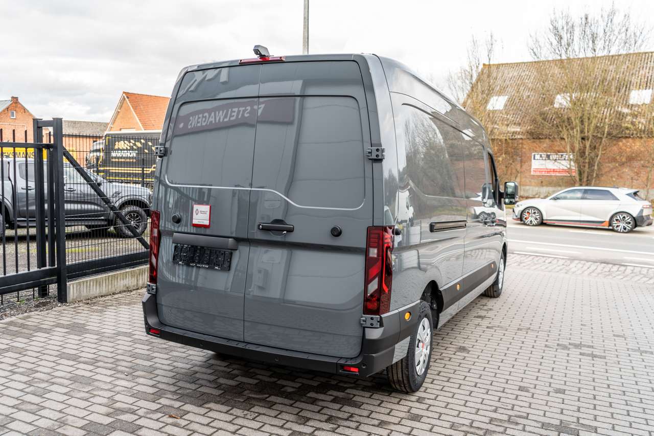 Renault Master 2.0dCi L3H2 - Automaat - Navigatie - 35.500excl — foto 4 van 18