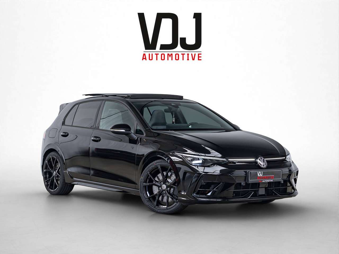 Volkswagen Golf R 4-MOTION|BLACK EDITION|AKRAPOVIC|PANO|ALCANTARA|ZETELVERW.|SFEERVERL.|IQLIGHTS|GARANTIE|ACC|LA|CAMERA| — foto 5 van 25