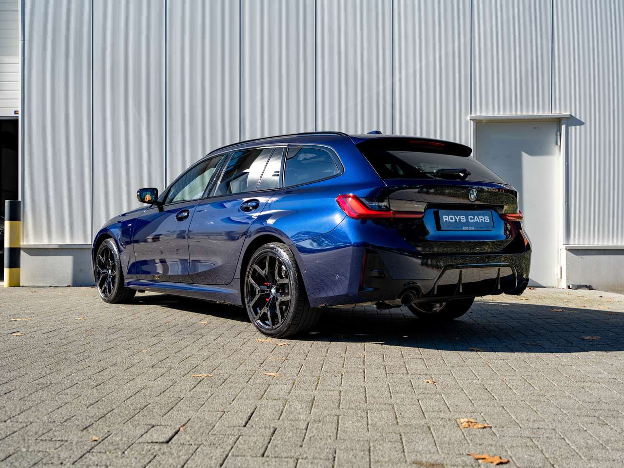 BMW 330 Touring 330e PHEV M-Sport Pro/Full PPF/Panorama/Head-up/360 Camera/Laser koplampen/Tanzanit individual/Zetelverwarming — foto 9 van 25