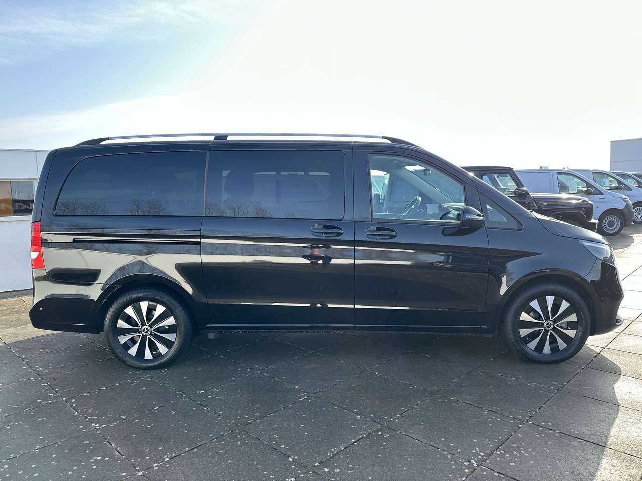 Mercedes-Benz EQV 300 EQV L3 90 kWh 300 — foto 8 van 20
