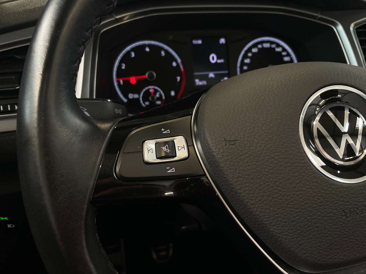 Volkswagen T-Roc Cabriolet 1.0 TSI Active — foto 17 van 18