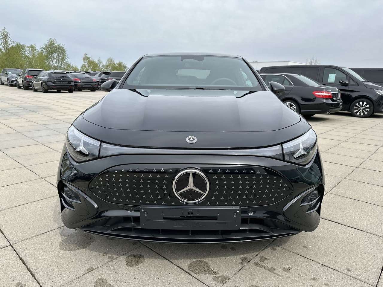 Mercedes-Benz CLA 250 + AMG LINE Electric — foto 5 van 19
