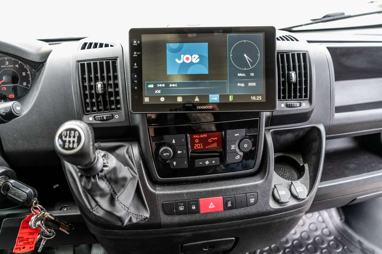 Citroen Jumper 2.2D L2H2 - Camera / Trekhaak — foto 9 van 15