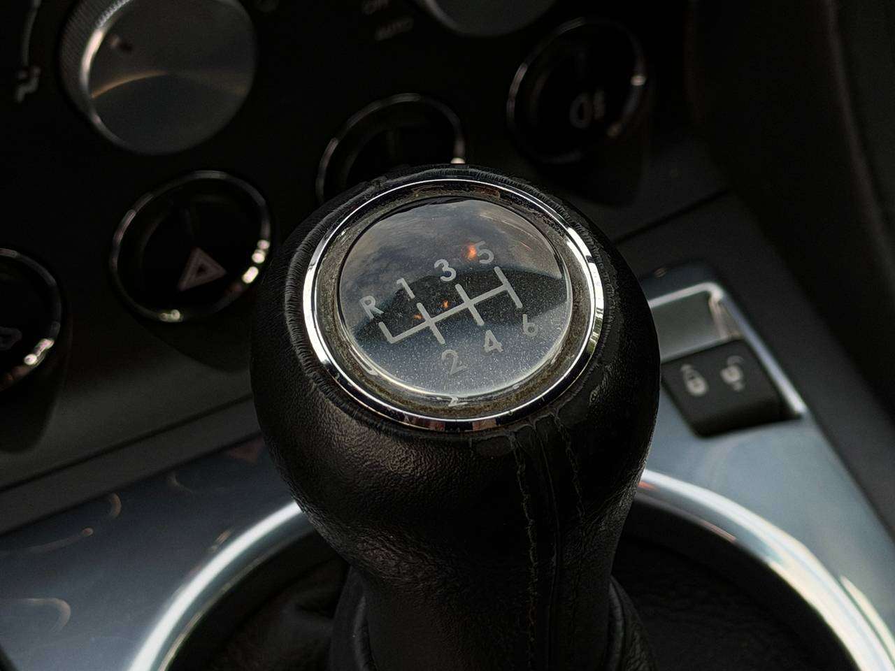 Aston Martin V8 Vantage 4.3i COMPLETE HISTORY — foto 10 van 12