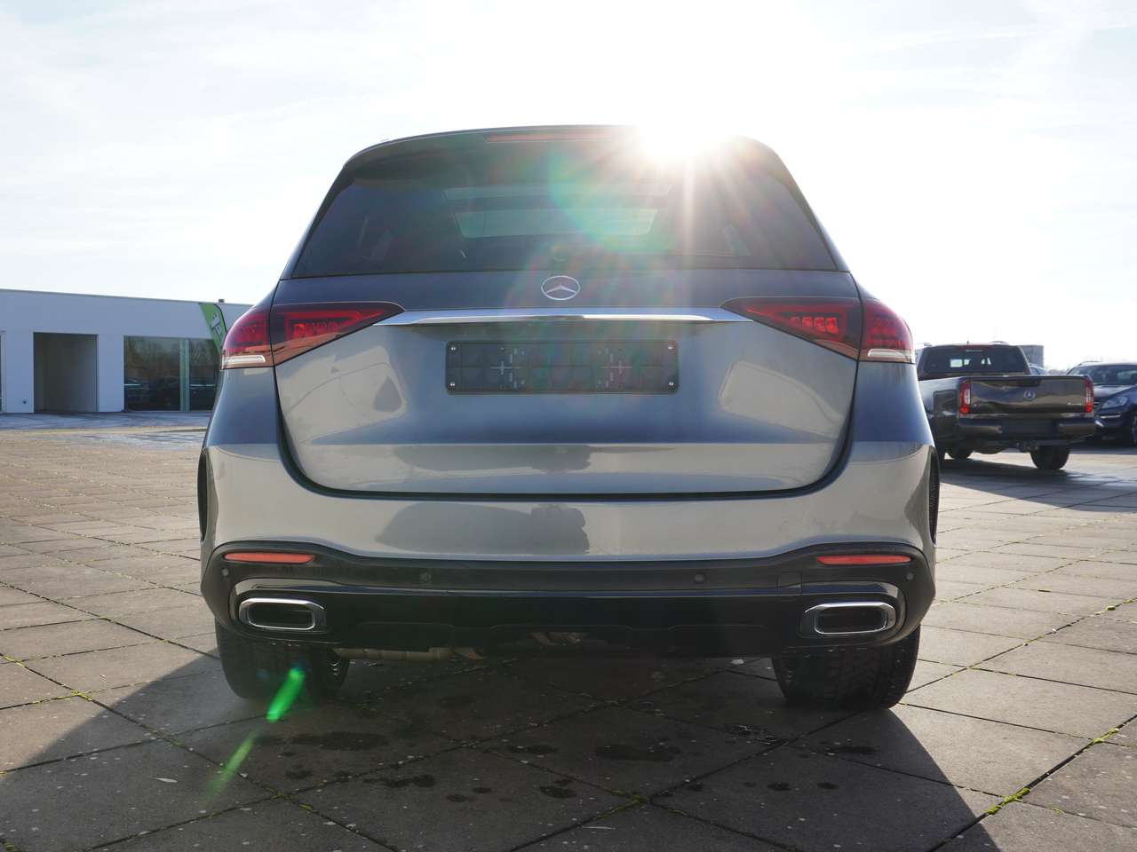 Mercedes-Benz GLE 300 d 4M AMG/NAPPA/TREKH/MEMO/PANODAK/360 CAM/NIGHTPAK — foto 4 van 17