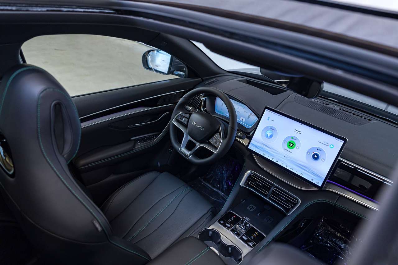 BYD Seal U ONMIDDELIJK LEVERBAAR! | COMFORT | LONG RANGE |128KM BEREIK | pHEV | PANO | ACC | LA | — foto 6 van 25