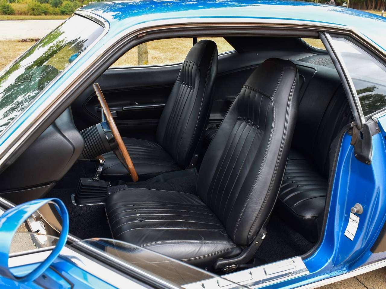 Plymouth Cuda 440-6 / B5 True Blue Metallic / Top Condition — foto 5 van 25