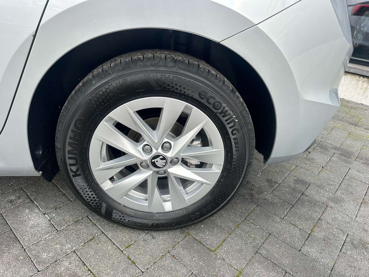 Skoda Fabia 1.0i  115pk DSG Automaat  Verw zetels NIEUW !!!! — foto 7 van 17
