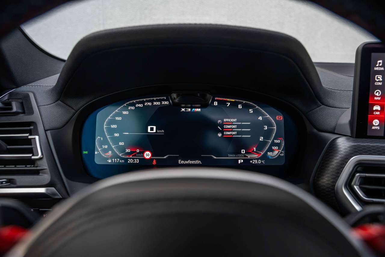 BMW X3 M Competition PANO/LED/HUD/H&K/ACC/360°/DISPLAY/TREKHAAK — foto 17 van 25