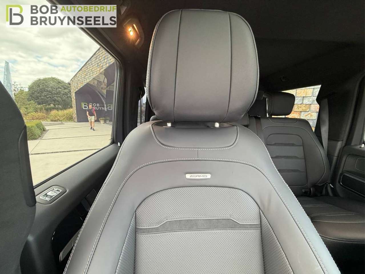 Mercedes-Benz G 63 AMG Nightpakket Plus – Schuifdak – Standverwarming – Trekhaak – 360° – Distronic — foto 15 van 25