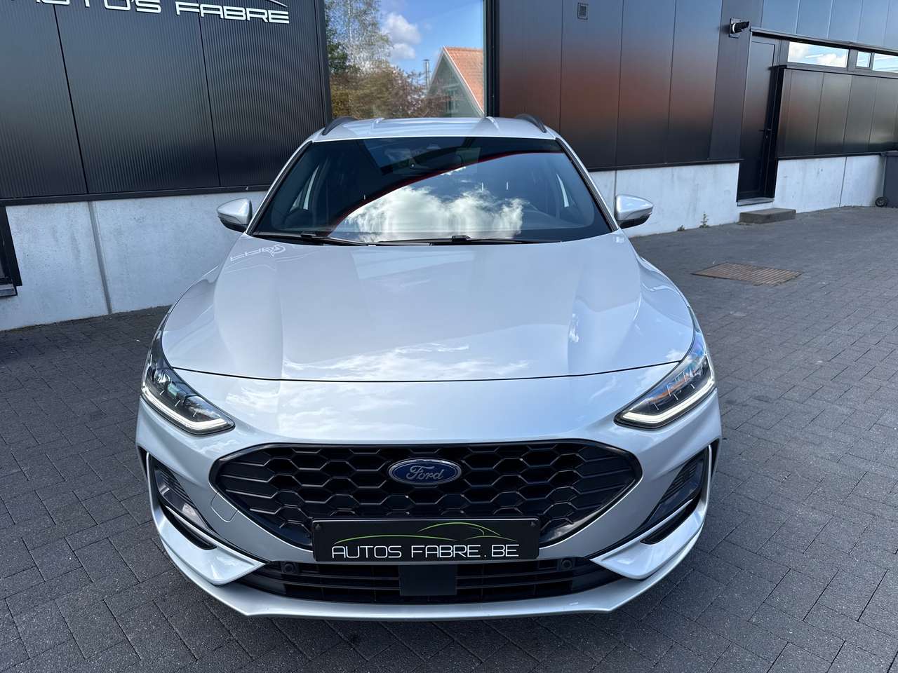 Ford Focus 1.0 EcoBoost MHEV ST-Line Design Black Pack 64000km — foto 2 van 17