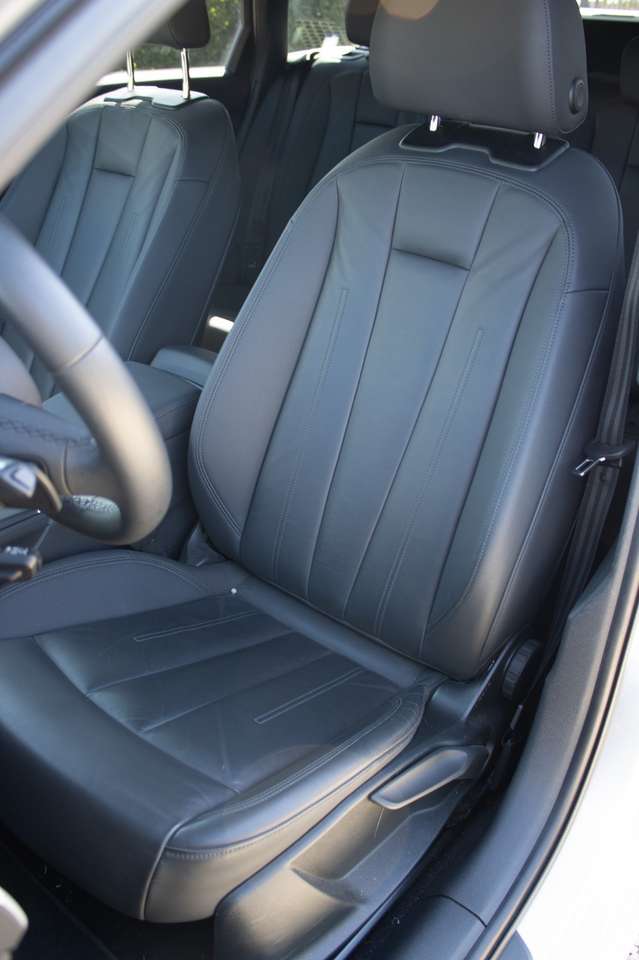 Audi A4 A4 Avant 35 TFSI Business Edition Competition S tronic — foto 6 van 16
