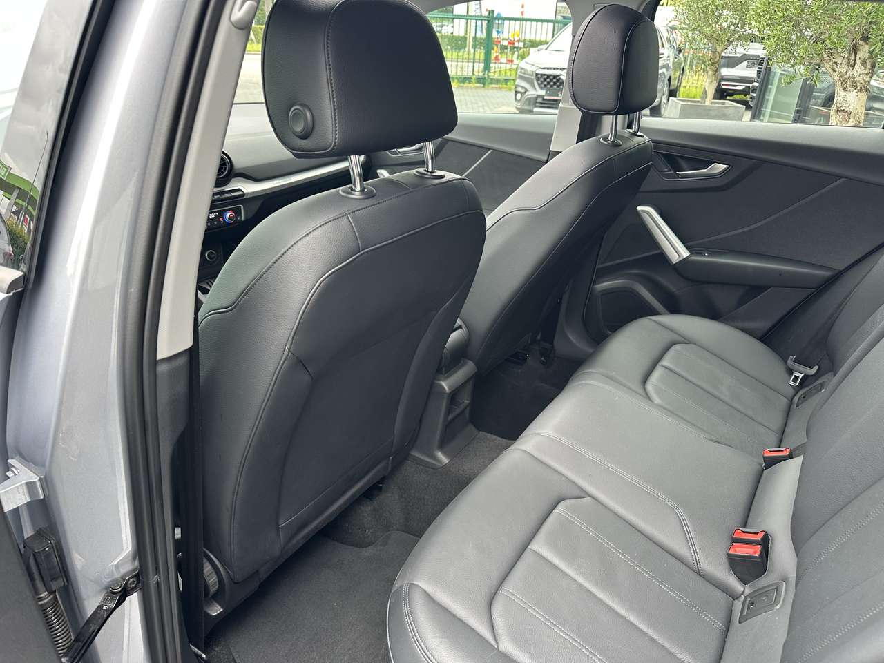 Audi Q2 1.0 TFSI Sport S tronic. Opendak Leder 45000km — foto 13 van 20