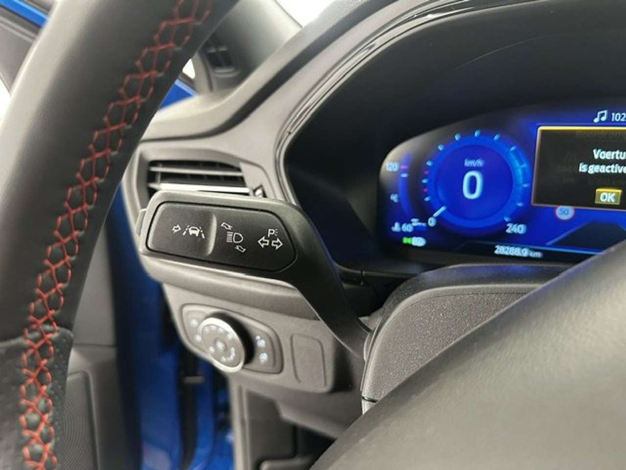 Ford Focus ST-LINE X 155PK BENZINE+OPEN DAK-SLECHTS 28000KM!!! — foto 16 van 17