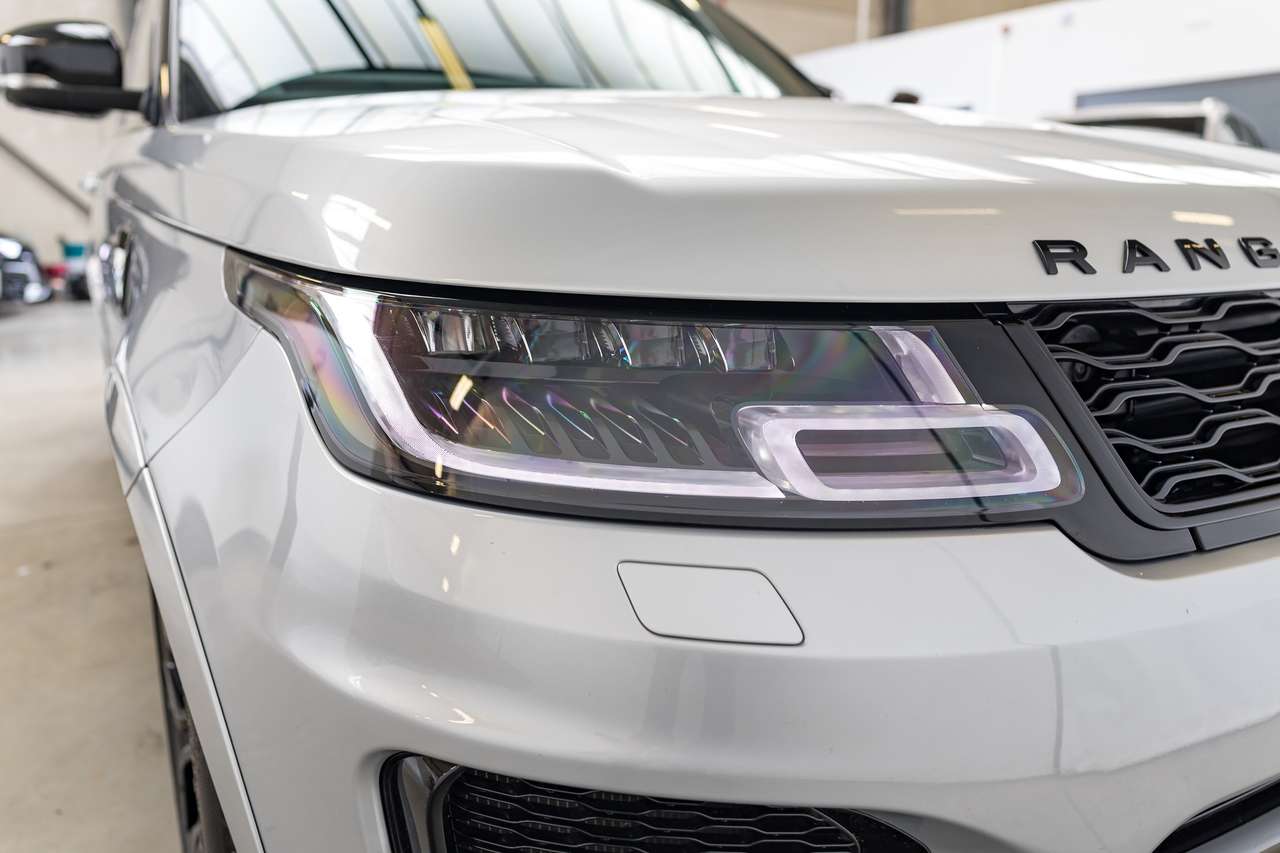 Land Rover Range Rover Sport 5.0 V8 P575 SVR|COOLED&HEATED-SEATS|ALCATANARA|CARBON|HEATED REAR-SEATS|AMBIENTLIGHT|ACC|LA| — foto 8 van 25