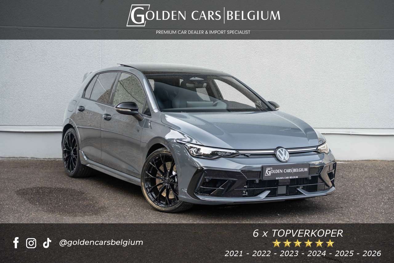 Volkswagen Golf R 4MOTION 'Black Edition' PANO/MATRIX/AKRAPOVIC/ACC/CAMERA/H&K/19"