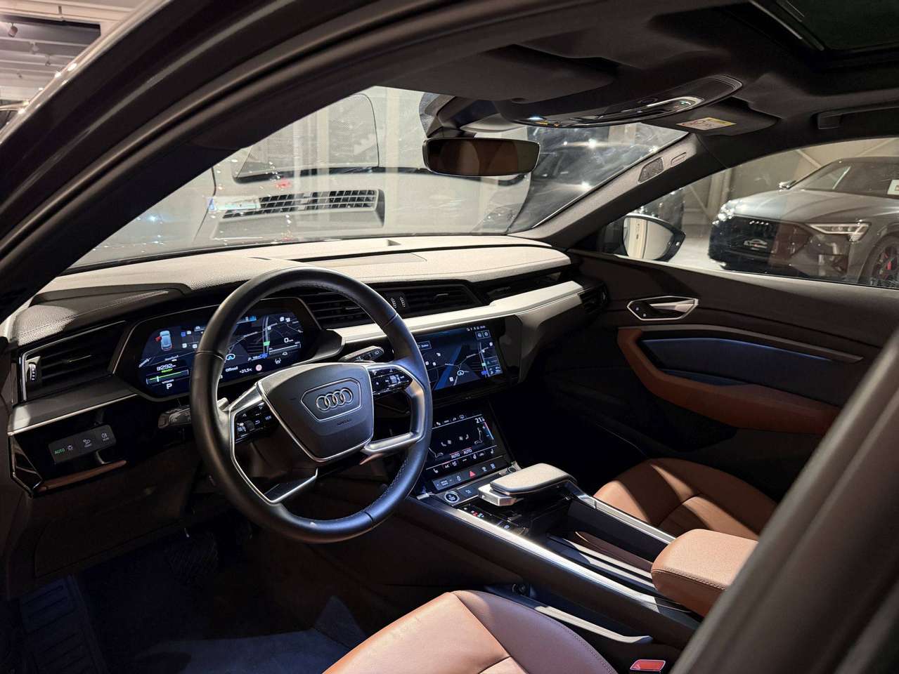 Audi Q8 e-tron SOLD BIJ GARAGE VRIENS YVES BV!!!! — foto 8 van 25
