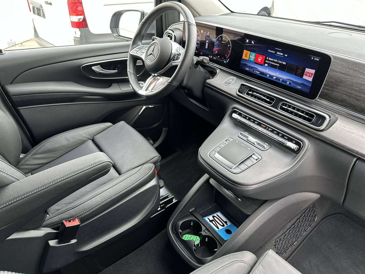 Mercedes-Benz V 300 benzine Style L2  Nieuw model Geheel lederen interieur Navi Burmester — foto 19 van 19