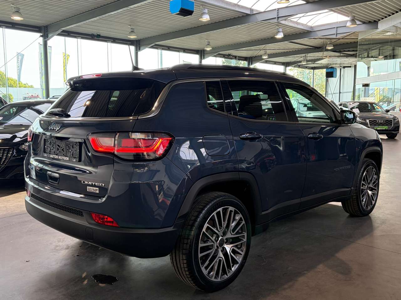 Jeep Compass 1.3 Turbo T4 190PK Limited 4xe — foto 3 van 21